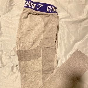 Large Gymshark leggings
